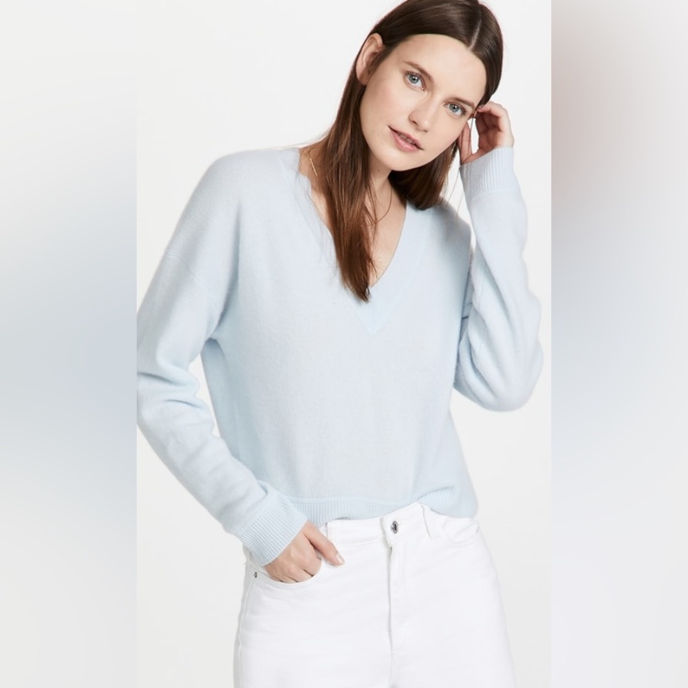 NWT Naadam Cropped V Neck Cashmere Pullover in Ice Blue